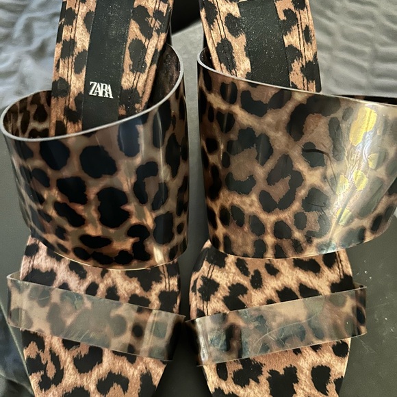 Zara Leopard heels - Picture 3 of 7